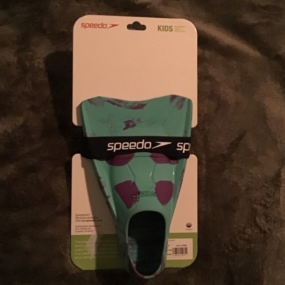 Speedo Kids Teal Swim Fin with Purple Accents small 9-10…